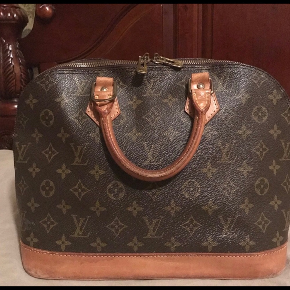 Vintage Louis Vuitton Alma